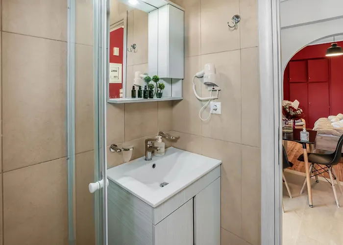 Apartment Magician's *