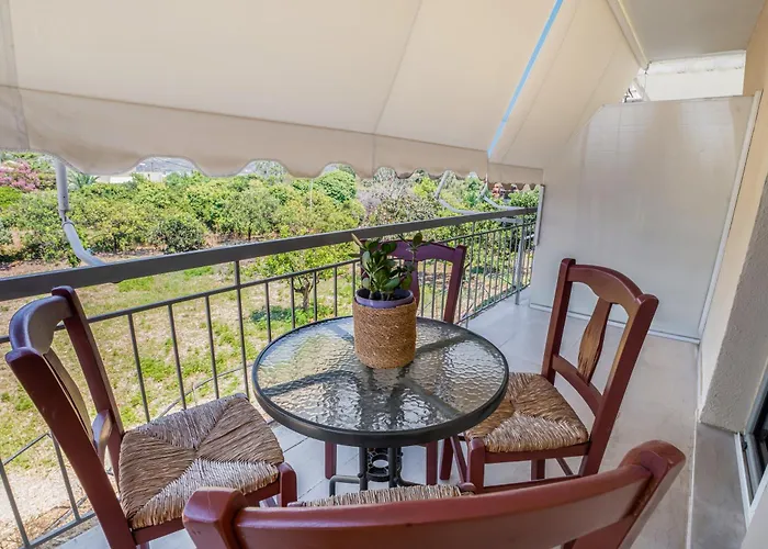 Apartment Magician's Kalligoni